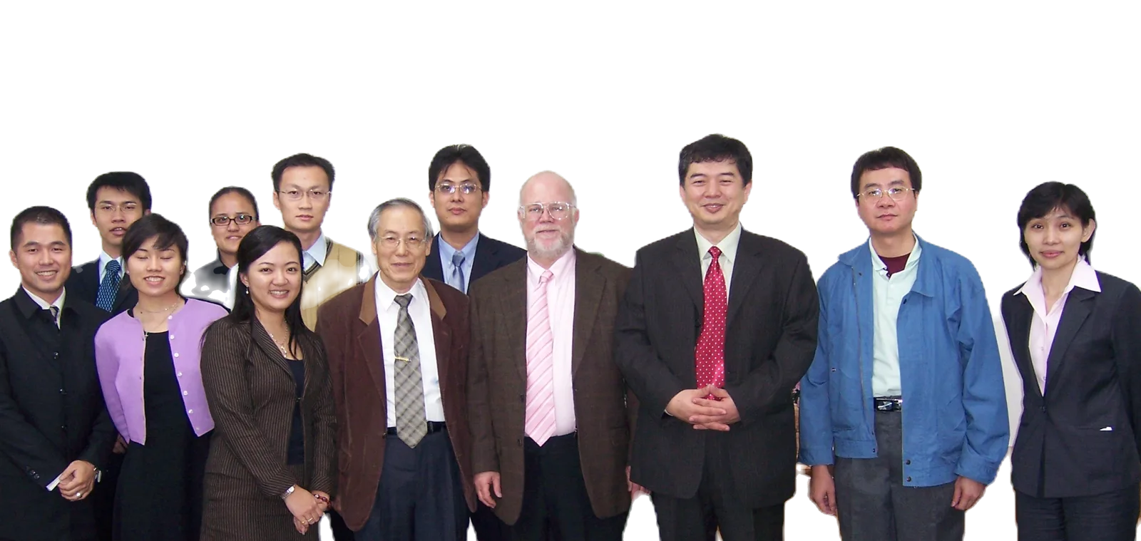 Foto de grupo de los anfitriones y los asistentes a los seminarios HALT/HASS de 2009 en China